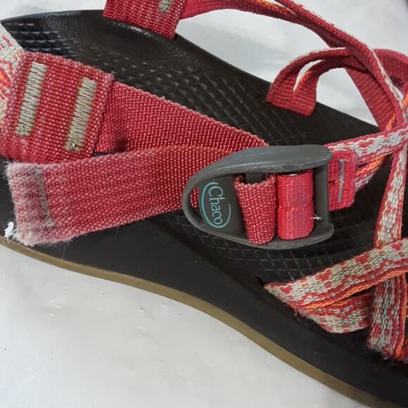 Chaco Women Sz 5 Gray Pink Strappy Adjustable Hiking Outdoors Water Sandal - Picture 8 of 9